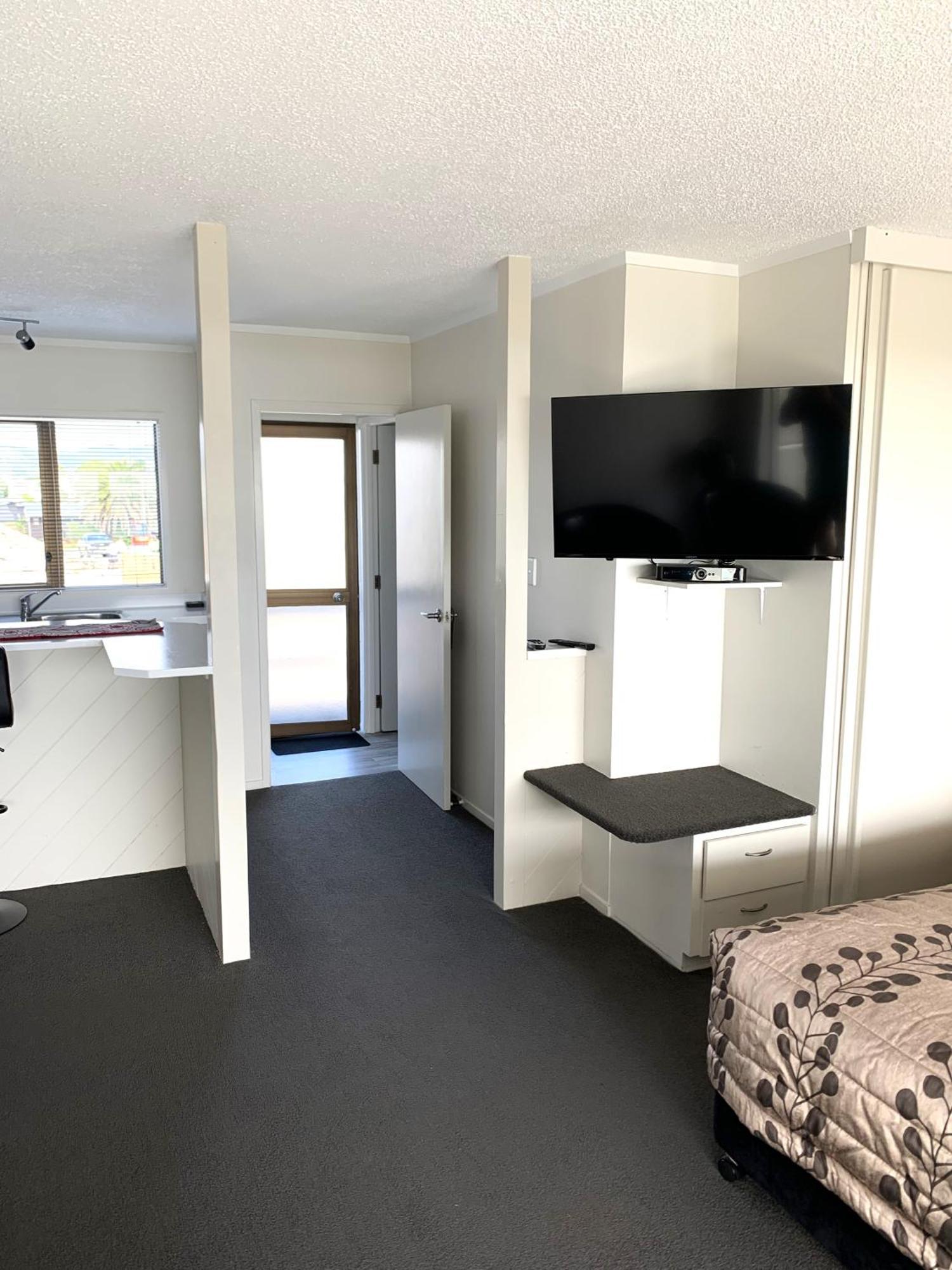 Motel The Oceanside 4*