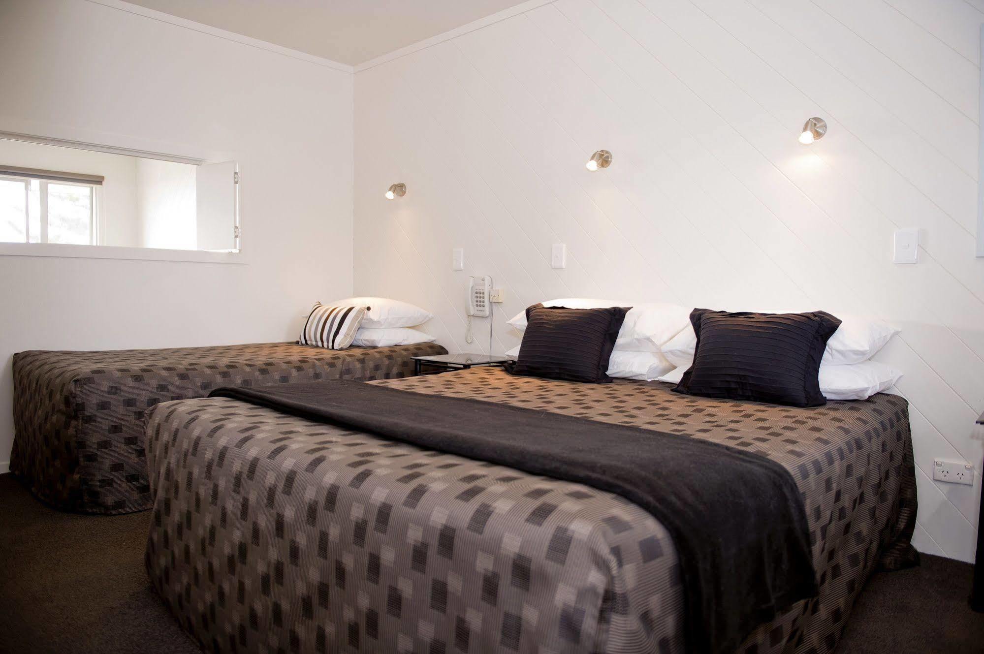 Motel The Oceanside 4*