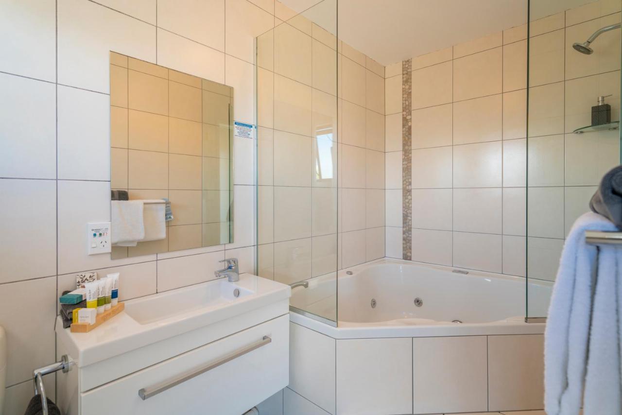 Motel The Oceanside 4*